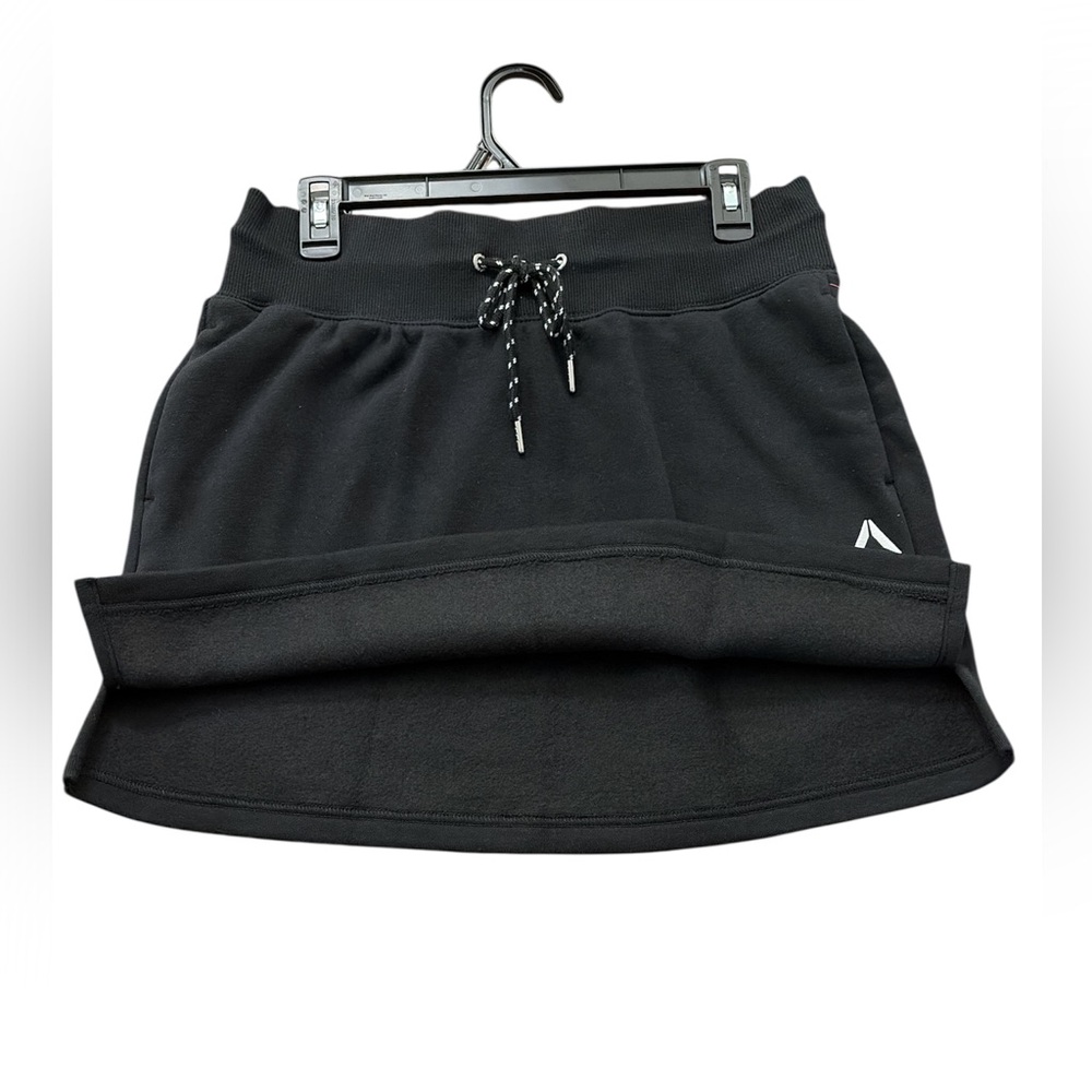 Reebok Black Athletic Skort With Drawstring Waist, polar skirt - Picture 4 of 8